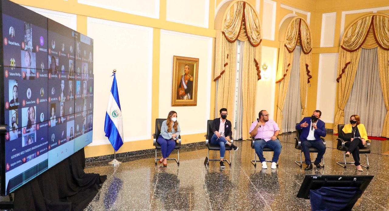 Gobierno entrega 1,000 becas en tecnología y programación en el marco del Día Internacional de la Niña gobierno-entrega-1000-becas-en-tecnologia-y-programacion-en-el-marco-del-dia-internacional-de-la-nina